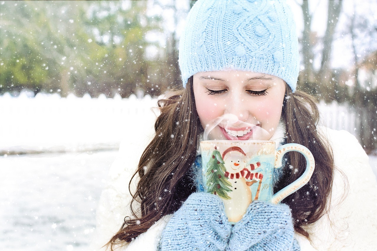 コーヒーの紙スリーブとは何ですか？｜紙コップに巻かれている茶色いヤツ！