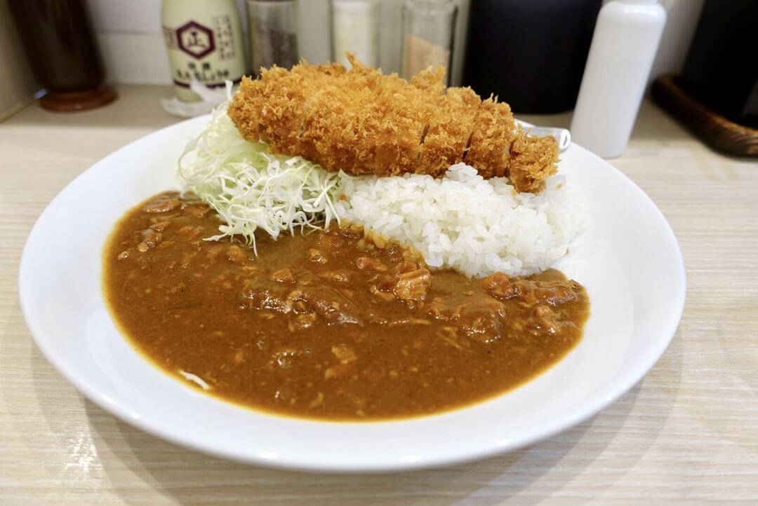 日本の国民食カレーが日本に普及した理由を徹底解説！