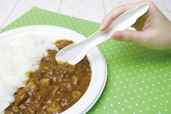 使い捨てカトラリーの変化とおすすめ環境対応商品を紹介